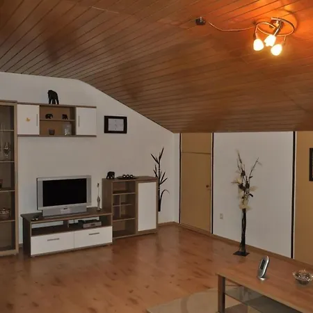 Сasa de vacaciones With 1 Bedroom Hopferau